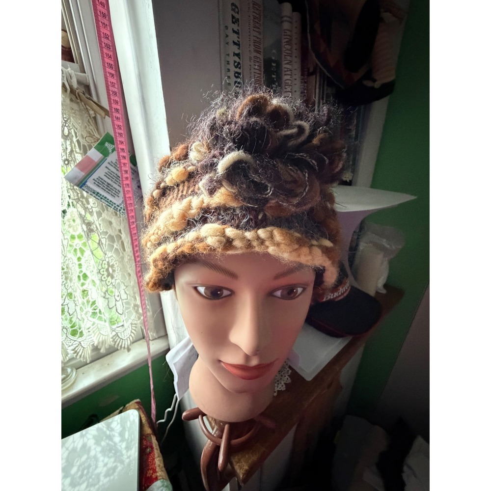 Unbranded Wool Beanie Women OS Brown Orange Fleece Lined Nepal Knit